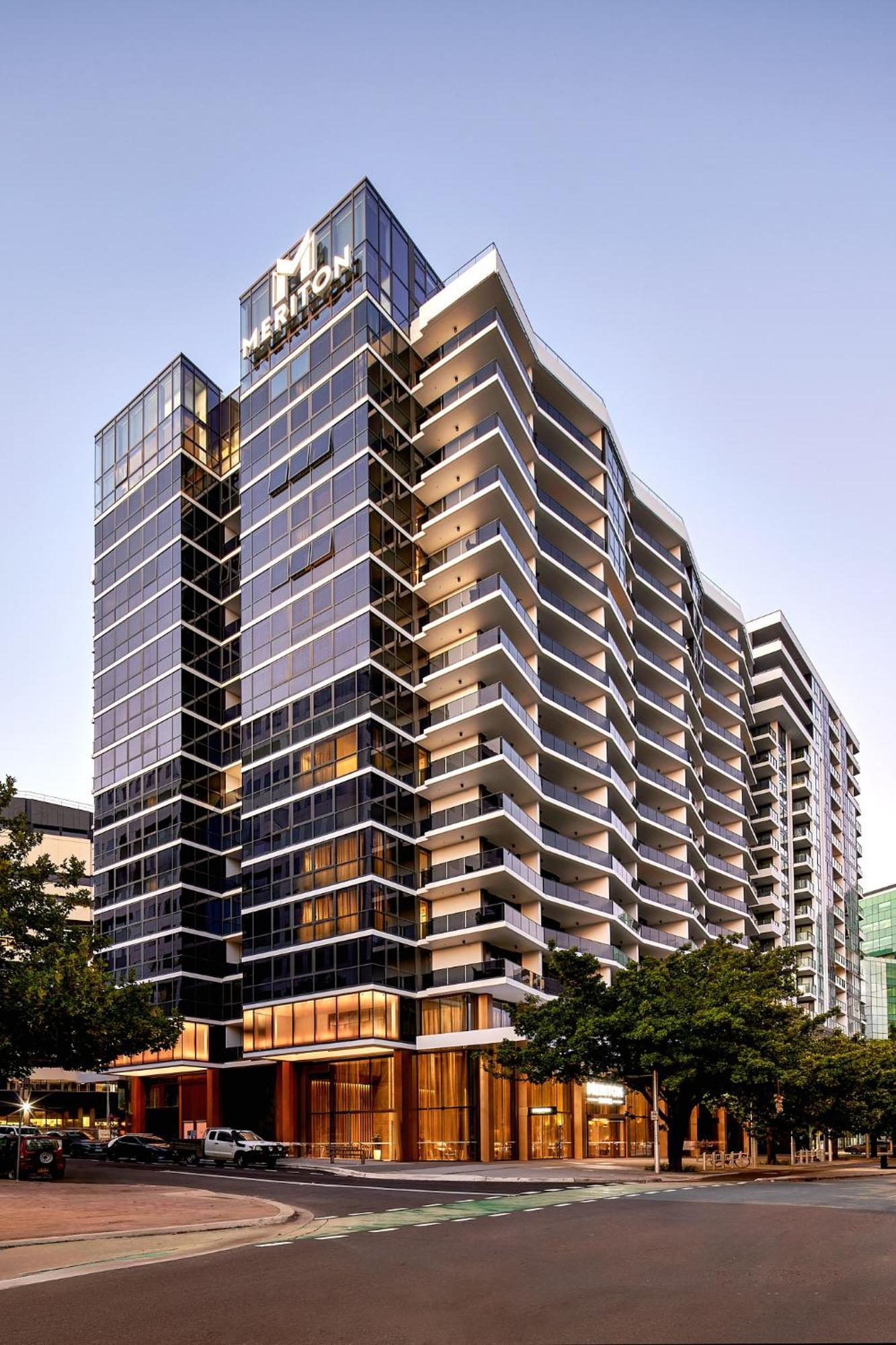 Meriton Suites كنبرا المظهر الخارجي الصورة The completed building